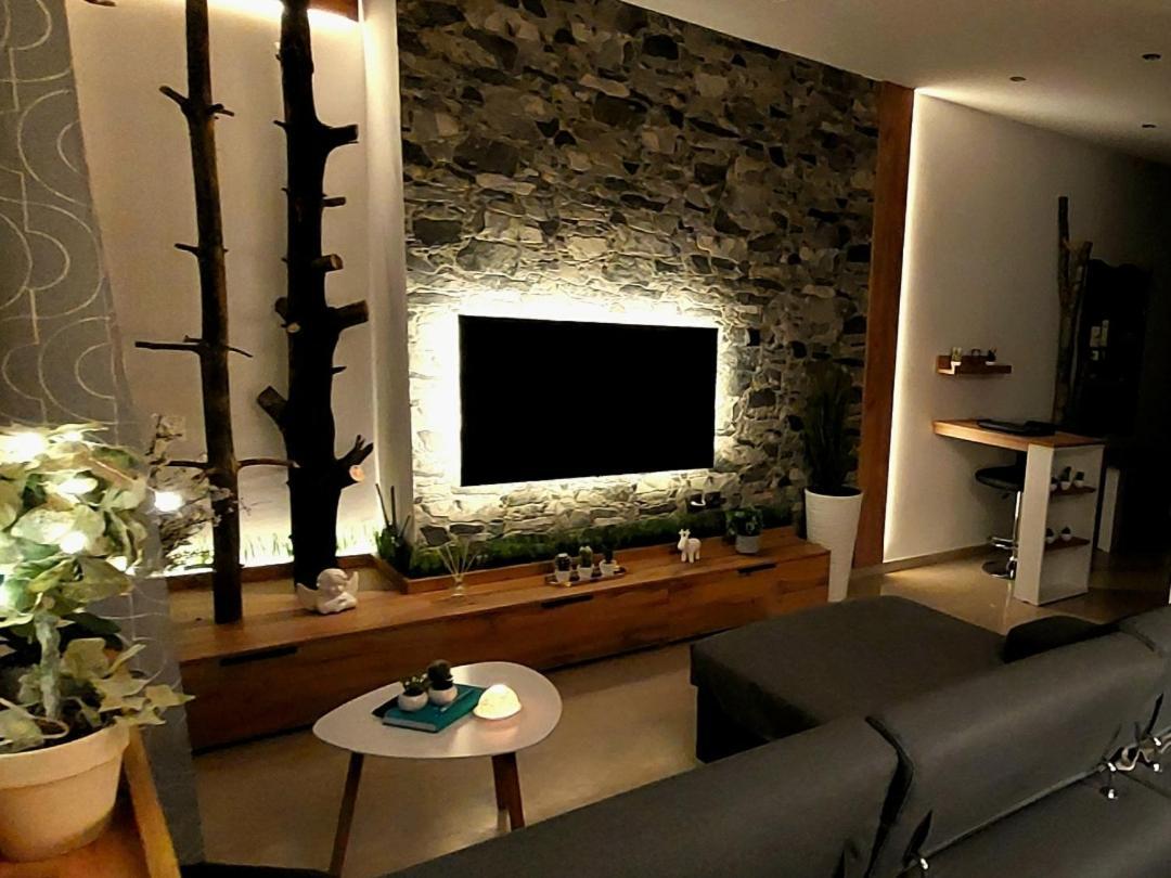 Sky View Suite Serres Esterno foto