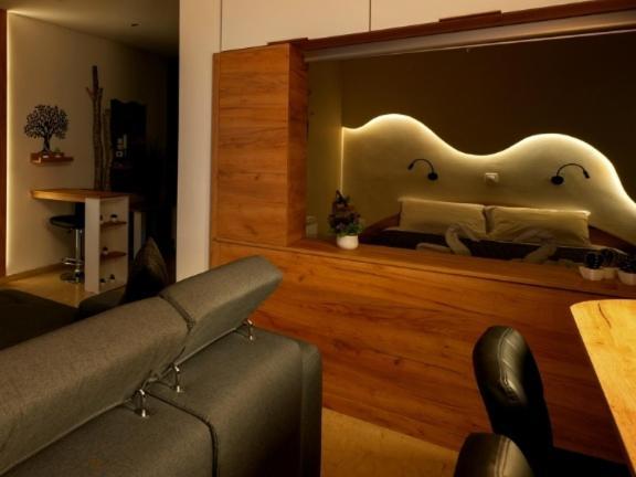 Sky View Suite Serres Esterno foto