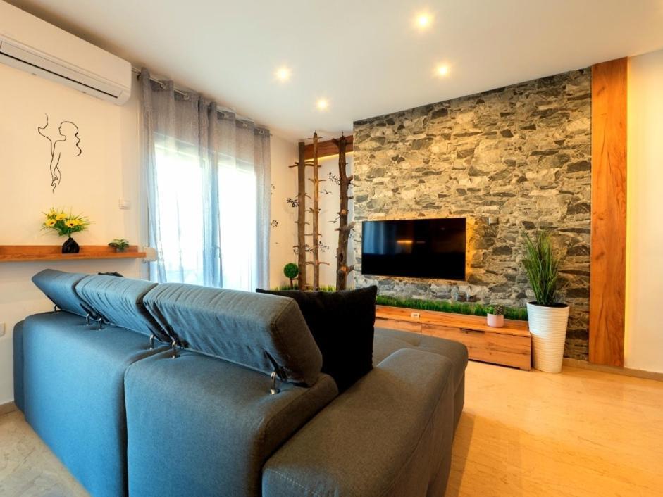 Sky View Suite Serres Esterno foto